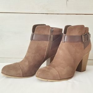 5/$25 Limelight ankle booties